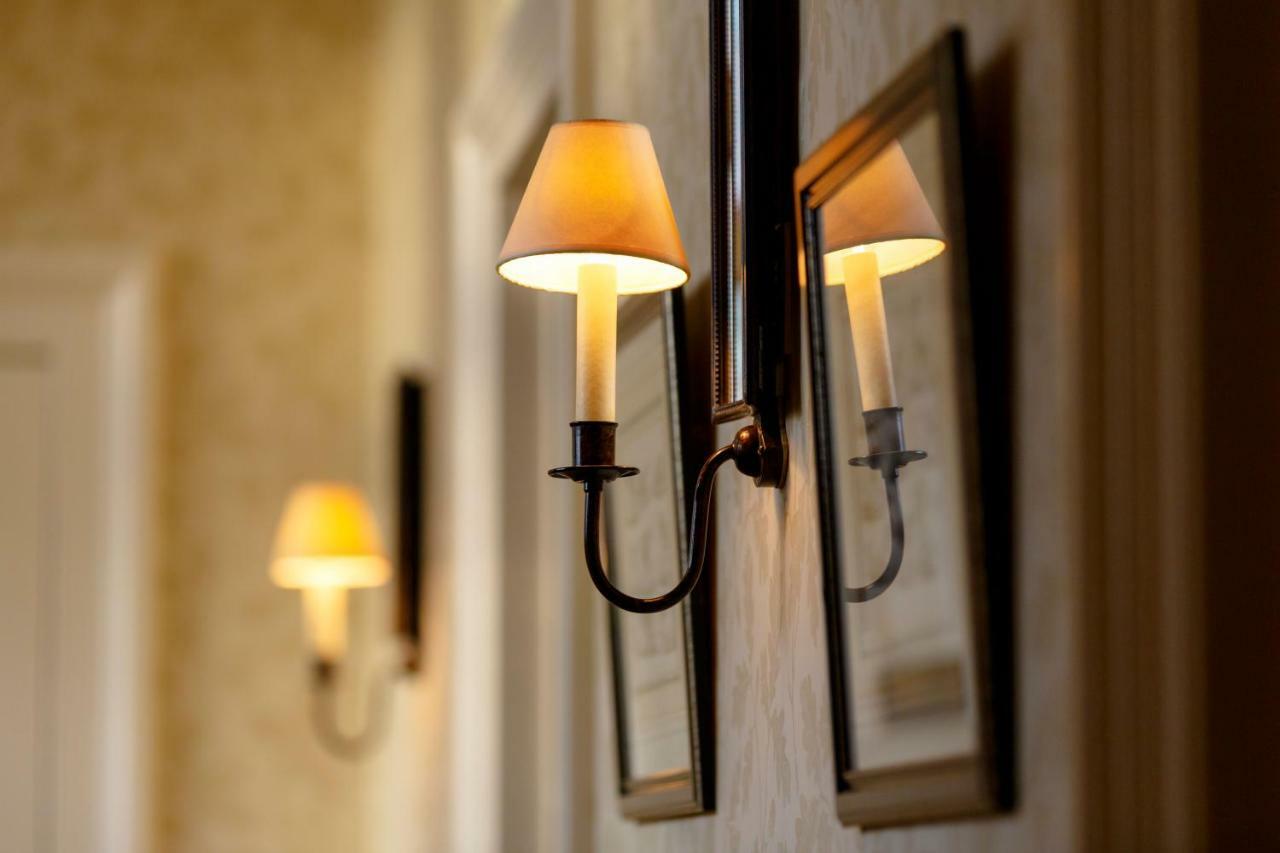 The Jockey Club Rooms นิวมาร์เก็ต ภายนอก รูปภาพ